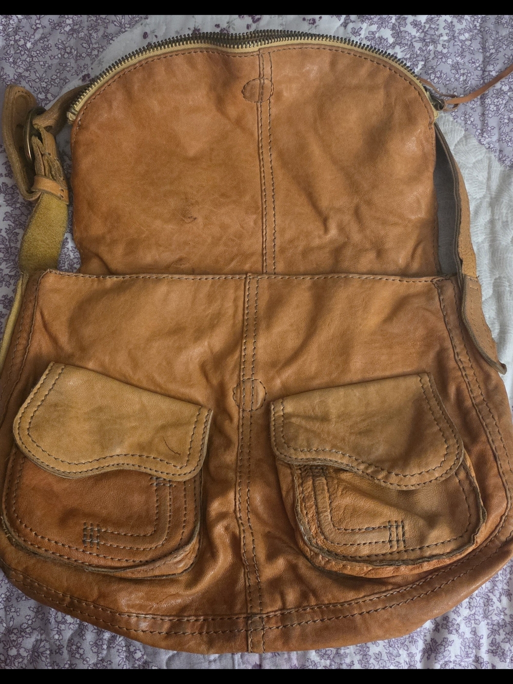 LUCKY Hobo Real Leather Shoulder Bag in Tan - Picture 2 of 15